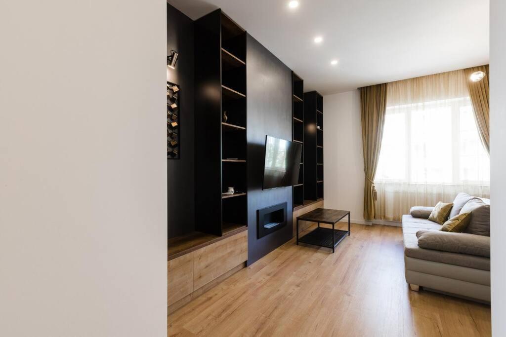 Joy City Stay Piatra Craiului 8 Temeşvar Dış mekan fotoğraf